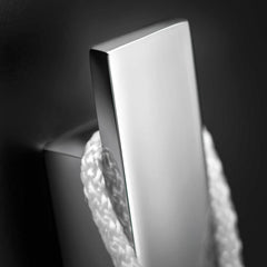 Cuier argintiu din metal