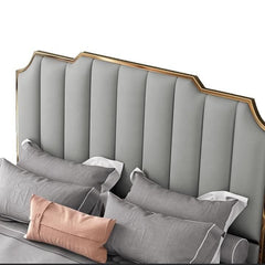 Pat Famous cu somieră inclusă