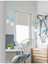 Pendul albastru din silicon cu fir textil Swing