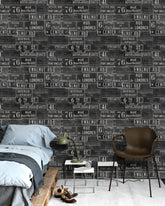 Tapet MINDTHEGAP – VINTAGE SIGNS ANTHRACITE