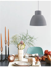 Lustra din silicon gri cu fir textil Vince