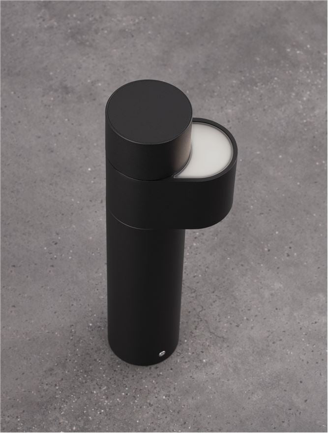 Corp de iluminat exterior din aluminiu si acril negru ADURO