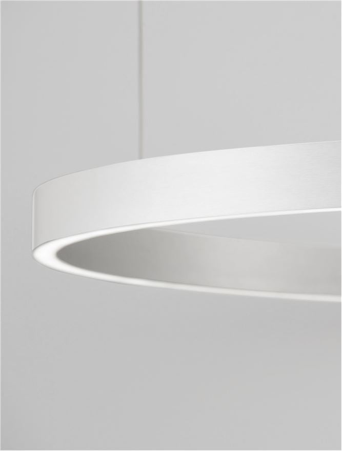 Lustra din aluminiu suflat cu argint si acril ELOWEN