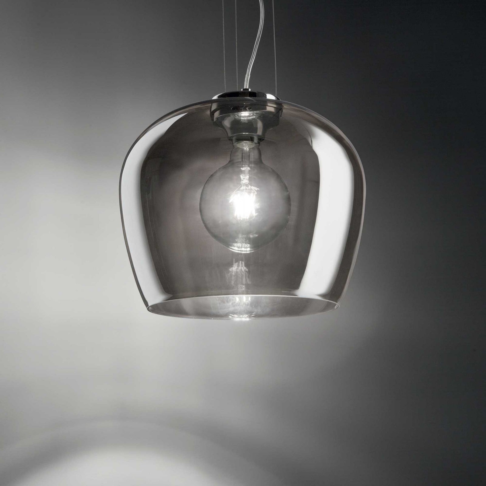 Lustra Blossom sp1, Fume